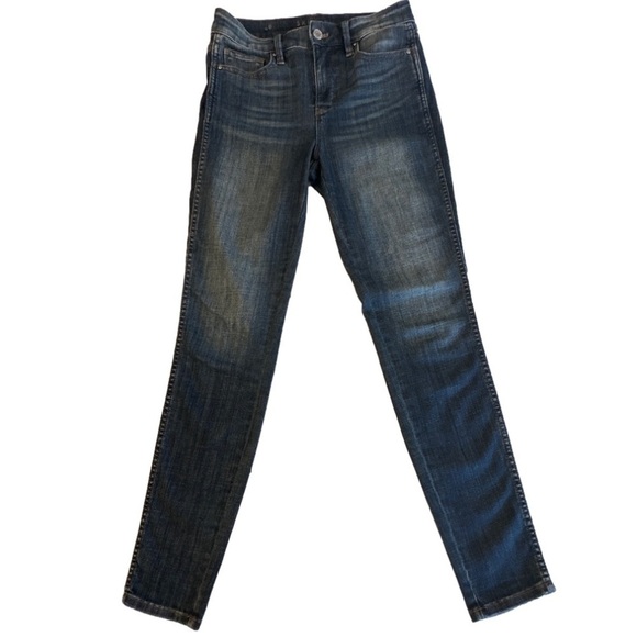 WHBM Extra High-Rise Skinny  Medium Wash Jeans size 0 - Picture 2 of 14